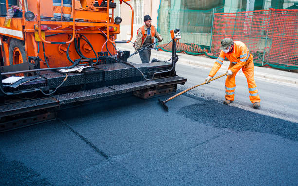 Best Driveway Crack Filling  in Metuchen, NJ